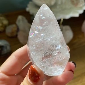Clear quartz flame, Filled with rainbows!